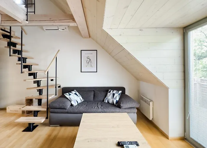 Pavlove Apartment