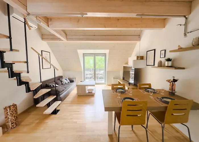 Pavlove Apartment